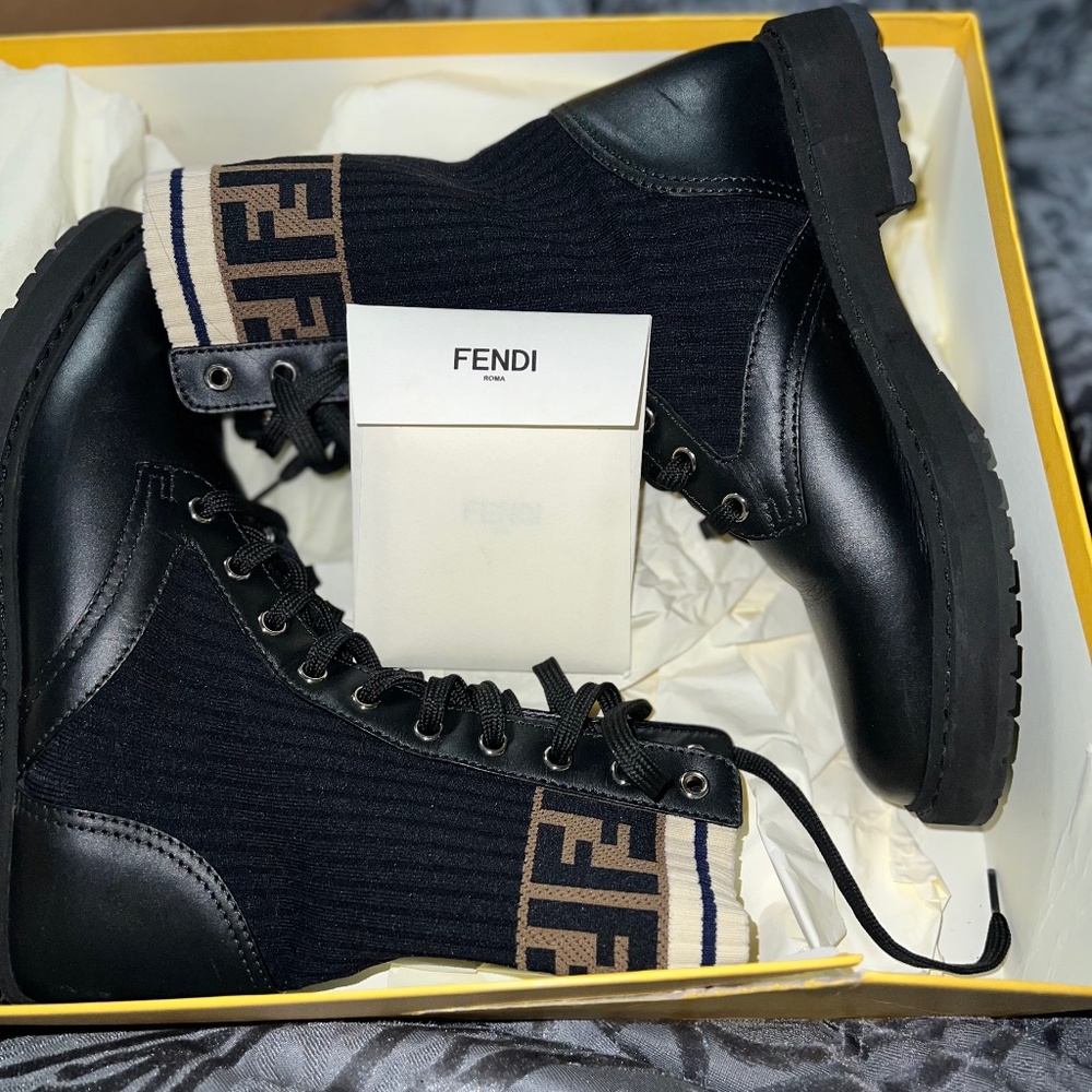 Authentic!! FENDI BOOTS